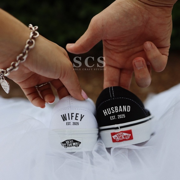 Personalized Wedding Slip-on Shoes for Bride  -  Slip-on Vans - Picture 8 of 9